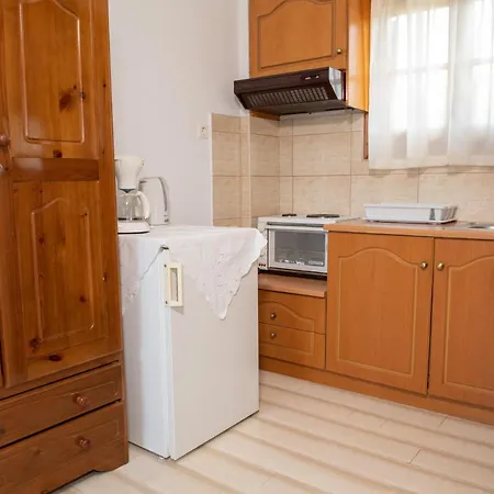 στουντιοσ τακοσ Apartment Kala Nera